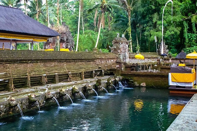 2 Days Best of Bali Famous Tour Packages - Ulun Danu Beratan and the twin lakes