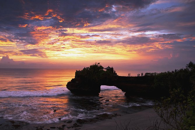 2 Days Best of Bali Famous Tour Packages - Day one begins with dance and Bali’s craft villages