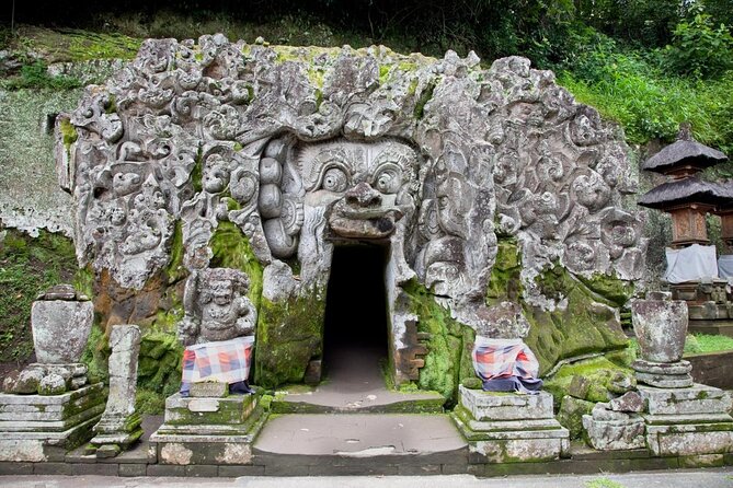 Bali Adventure Tour: Hidden Canyon, Tegenungan Waterfall, Goa Gajah temple - Key points at a glance