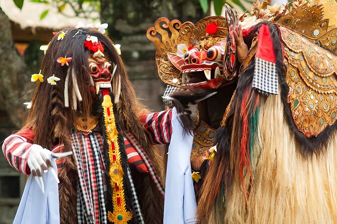 Bali: Barong Dance, Rice Terrace, Volcano, Temple, Waterfall Tour - Macaques and temple paths at Sacred Monkey Forest Sanctuary
