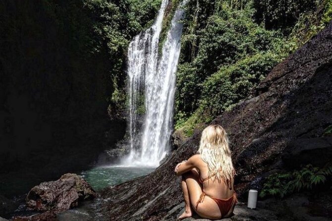 Bali Beach Horse Riding combo with waterfall All Inclusive - A private day with Adi or Jordy