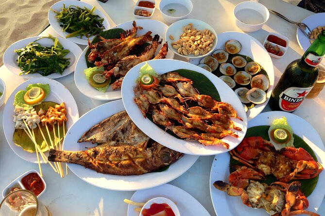 Bali Cycling and Uluwatu Tour Packages - The Kecak and Fire Dance is the cultural high point