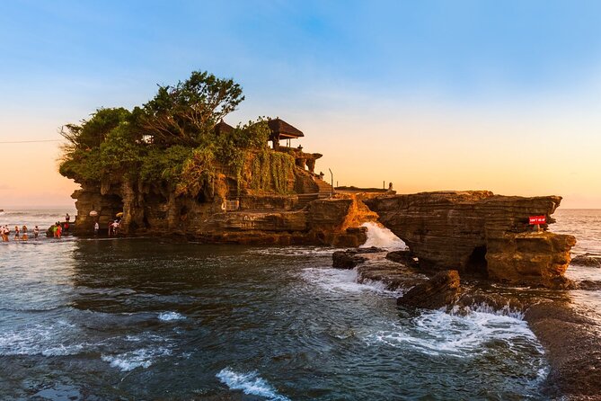 Bali Day Trip to Ubud Highlight Tour and Tanah Lot Temple - Puseh Batuan Temple: architecture with a local purpose