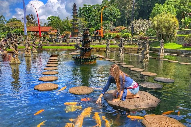 Bali Full Day Tour | Individual Route in Bali | Bali Guide | Free Wi-Fi - North and central Bali: lakes, gates, and mountain views