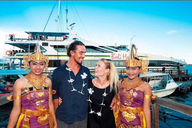 Bali Hai Cruise: Sunset Dinner Cruise Activity(FUN TRIPS) - Boarding and the value of hotel pickup
