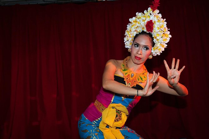 Bali Hai Sunset Dinner Cruise - Boarding, welcome drinks, and the first photos