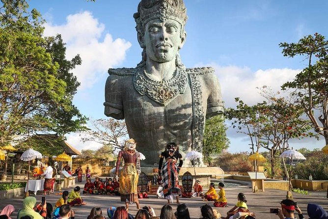 Bali Half-Day Uluwatu Temple Sunset, Kecak Dance, Dinner - Starting at Dreamland Beach