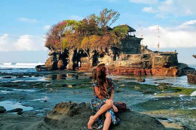 Bali Highlight Private Packages Tours 3 Days - Day two: beaches, cliffs, and a seafood dinner