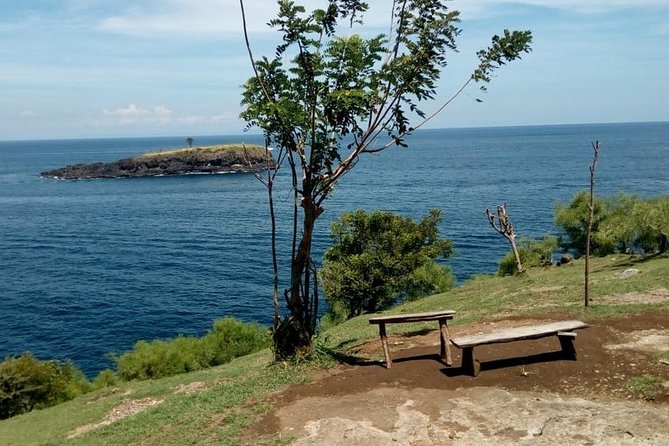 Bali Instagram: Gate of Heaven Tour - Lunch and the Mount Agung view at Mahagiri