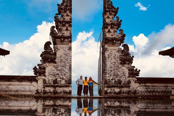 Bali Instagram Tour: The Most Scenic Spots - Tukad Cepung Waterfall inside a cave