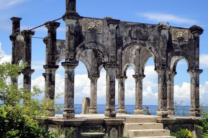 Bali Instagramable Tour - Tirta Gangga’s ponds, fountains, and gardens