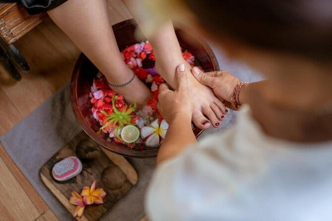 Bali Kuta Luxury Spa Massage Scrub Flowerbath 2 Hour treatment - Why the scrub and yogurt moisturizer matter