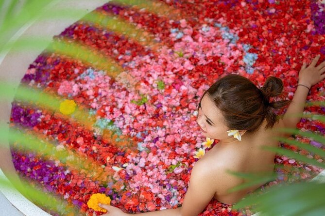 Bali Luxury Spa Massage and flower Bath 2 hour Treatmen - A two-hour reset near Denpasar