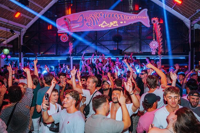 Bali Nightlife Tour: Seminyak & Canggu Bars, Clubs with Transport - Red Carpet starts with old-school style