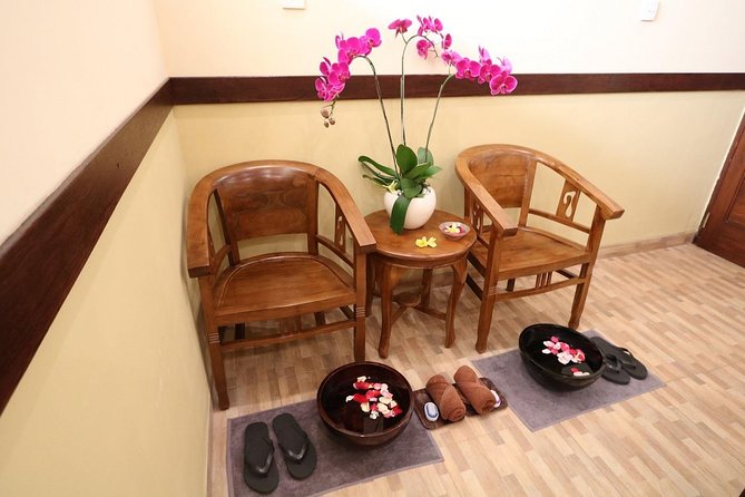 Bali Orchid Spa 1 Hour Relaxing Massage - The Balinese Foot Bath Comes First