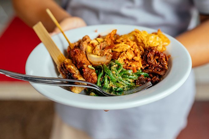 Bali Private Food Walking Tour With Locals: The 10 Tastings - Ten tastings, with a serious amount of food