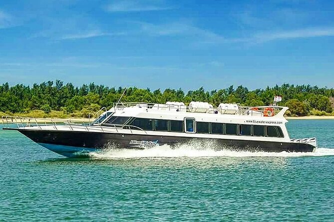 Bali (Serangan) to Gili Trawangan - Gili Air - Lombok (Bangsal) - The shuttle is valuable, but check the vehicle details