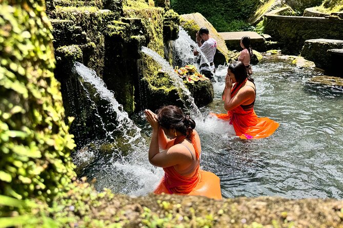 Bali Spiritual: Balinese Healing, Temple & Rice Terrace - Melukat at Mengening Holy Water Temple