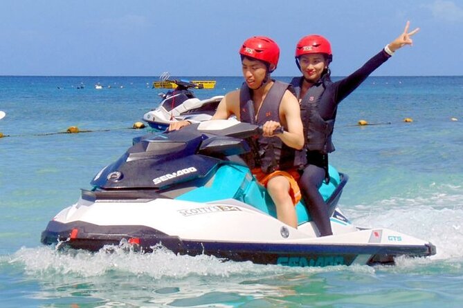 Bali : Watersport Jet Ski, Banana Boat, Parasailling and Flyboard - The transfer from Seminyak to the water