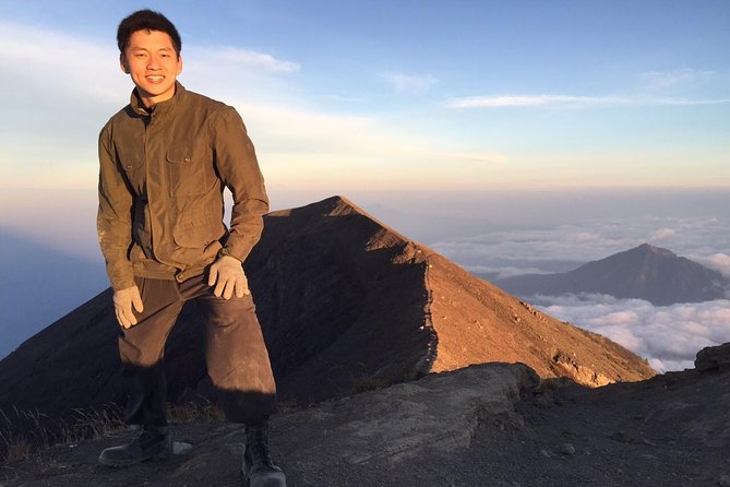 Batur Volcano Sunrise Trekking, Rice Teracce & Bali Coffee Plantation Tour - Pancakes, coffee, and a warm fire