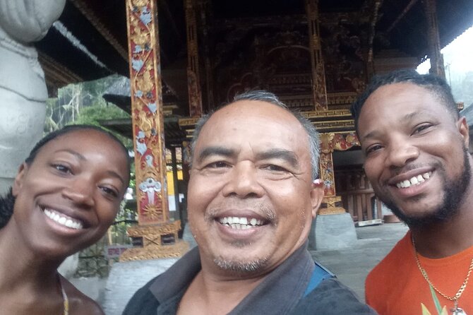Best Of Ubud And Tanah Lot Temple Private Guide Tour - Happy Swing Bali is a photo stop with an optional feel