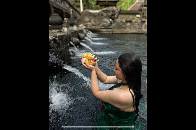Best of Ubud: Jungle, Temples & Swing - Coffee plantation stop is built for a rest