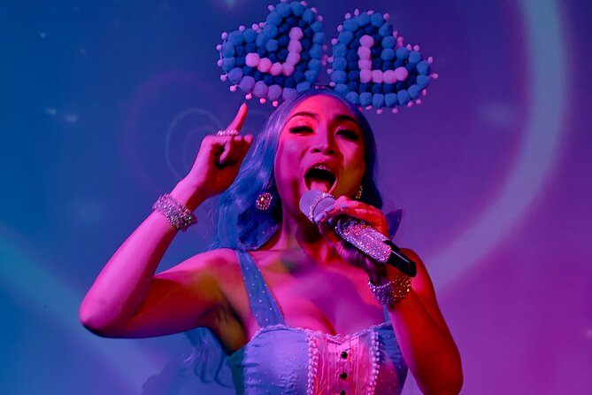 Canggu: Drag Show with Dinner - Friday: drag tarot and a slower pace