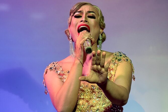 Canggu: Drag Show with Dinner - Wednesday: drag trivia and free cocktails