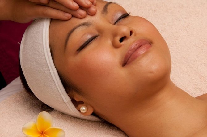 Facial treatment + Balinese massage at Bali Luxury Spa - Who gets the best value from the $59.99 price