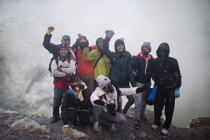 From Bali: 24-Hour Kawah Ijen Blue Flames, Dinner & Room - What you actually see at Ijen