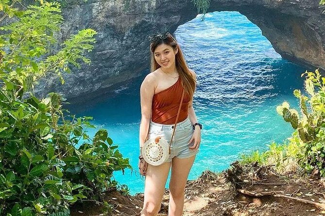 Full Day Nusa Penida Manta Point Snorkeling and West Island Tour - Broken Beach is a natural arch with a tight time limit