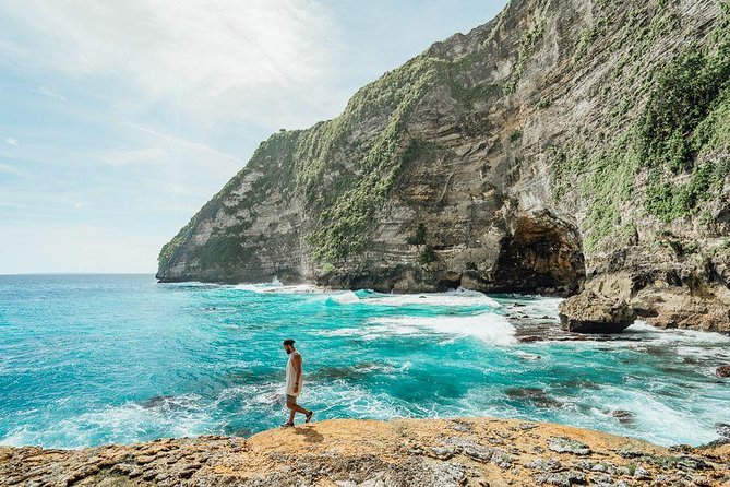 Full-Day Tour To Nusa Penida Bali - Lunch and the long crossing to Diamond Beach