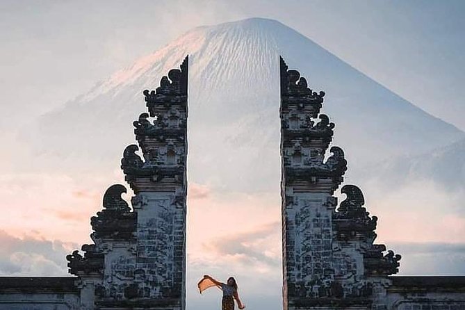 Gate Heaven Lempuyang Tirta Gangga East Bali Private Guided Tour - Lempuyang Temple and the famous Gates of Heaven