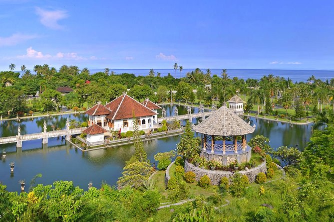 Gate Heaven of LEMPUYANG TEMPLE & East Bali Tours - The long drive and the value of a private car