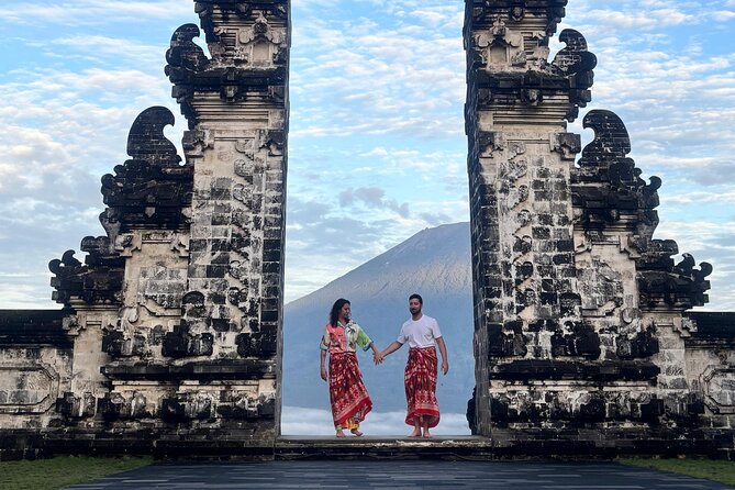 Gate of Heaven Tour - What the private format adds to the day