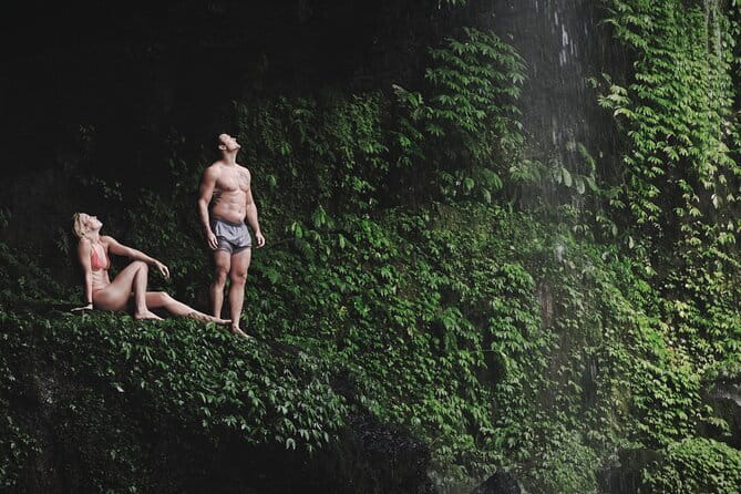 Hidden North Waterfall Bali All inclusive - Banyu Wana Amertha has several falling streams