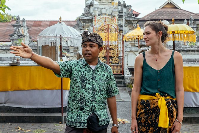 Highlights & Hidden Gems of Bali: Private City Tour - A local drink at Puputan Garden