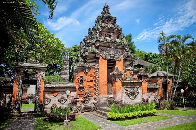 Highlights & Hidden Gems of Bali: Private City Tour - Pasar Badung, the tour’s liveliest stop