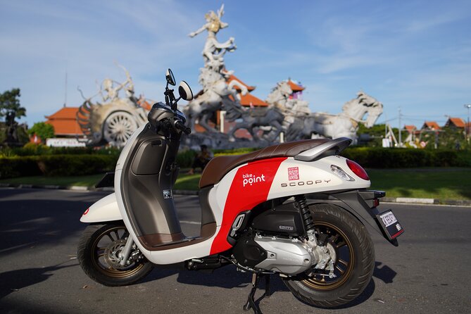 Honda Scoopy Rental in Bali - The useful kit included with the rental