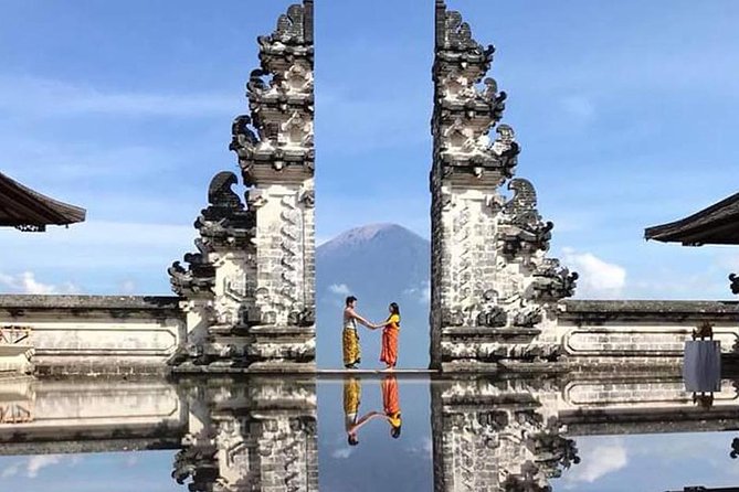 Lempuyang Temple - East Full Day Tour - Tirta Gangga’s pools, fountains, and stone figures