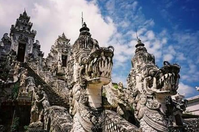 Lempuyang Temple Entrance Ticket All Inclusive - Who should book this temple visit?