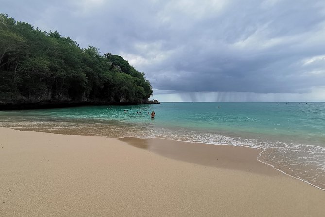 Melasti Beach, Padangpadang Beach, Uluwatu Sunset Kecak and Jimbaran Dinner - The value of a $65.27 private tour