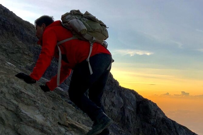 Mount Batur Sunrise Trekking, Hot Springs & Lunch at Restaurant - The 2 a.m. start sets the tone
