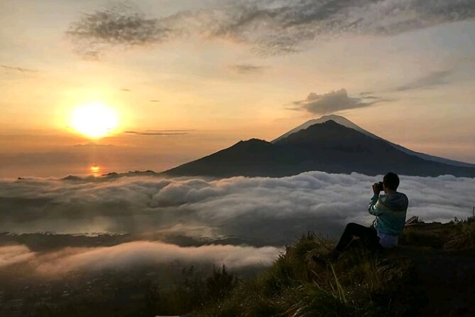 Mount Batur Sunrise Trekking with Natural Hot Spring - Why Mount Batur sunrise is worth the alarm