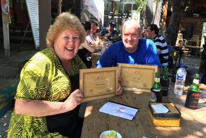 Nia Bali Seminyak Cooking Class - Stop two: from spice pastes to banana leaf dishes