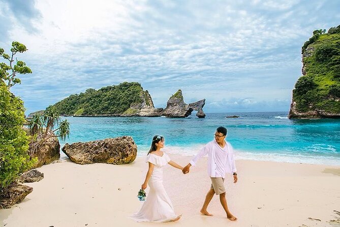 Nusa Penida. 2 Days Tour. Pick up from Bali. - The overnight stay and what the package really covers