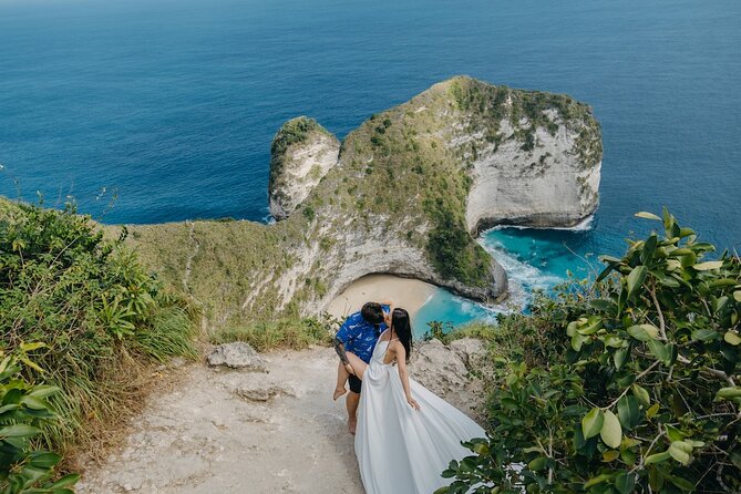 ️ Nusa Penida Instagram Tour: The Most Famous Spots (Private All-Inclusive) - Atuh Beach and its rock formations