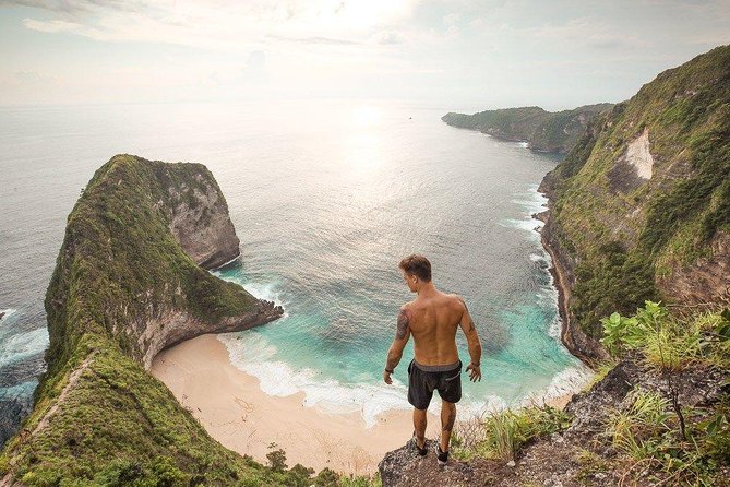 ️ Nusa Penida Instagram Tour: The Most Famous Spots (Private All-Inclusive) - Thousand Islands Viewpoint and the treehouse