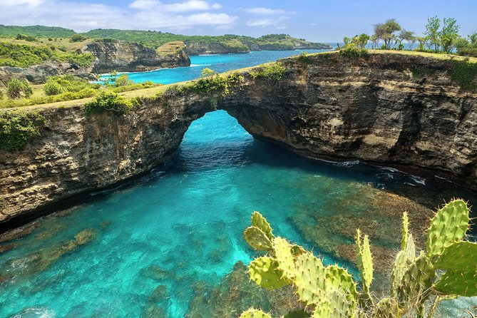 Nusa Penida Instagram Unforgettable Tour - Two hours at the T-Rex cliffs of Kelingking Beach