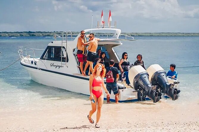Private Boats in Bali and Nusa Penida - Gamat Bay and Manta Bay by boat